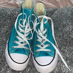 lightly worn high top converse